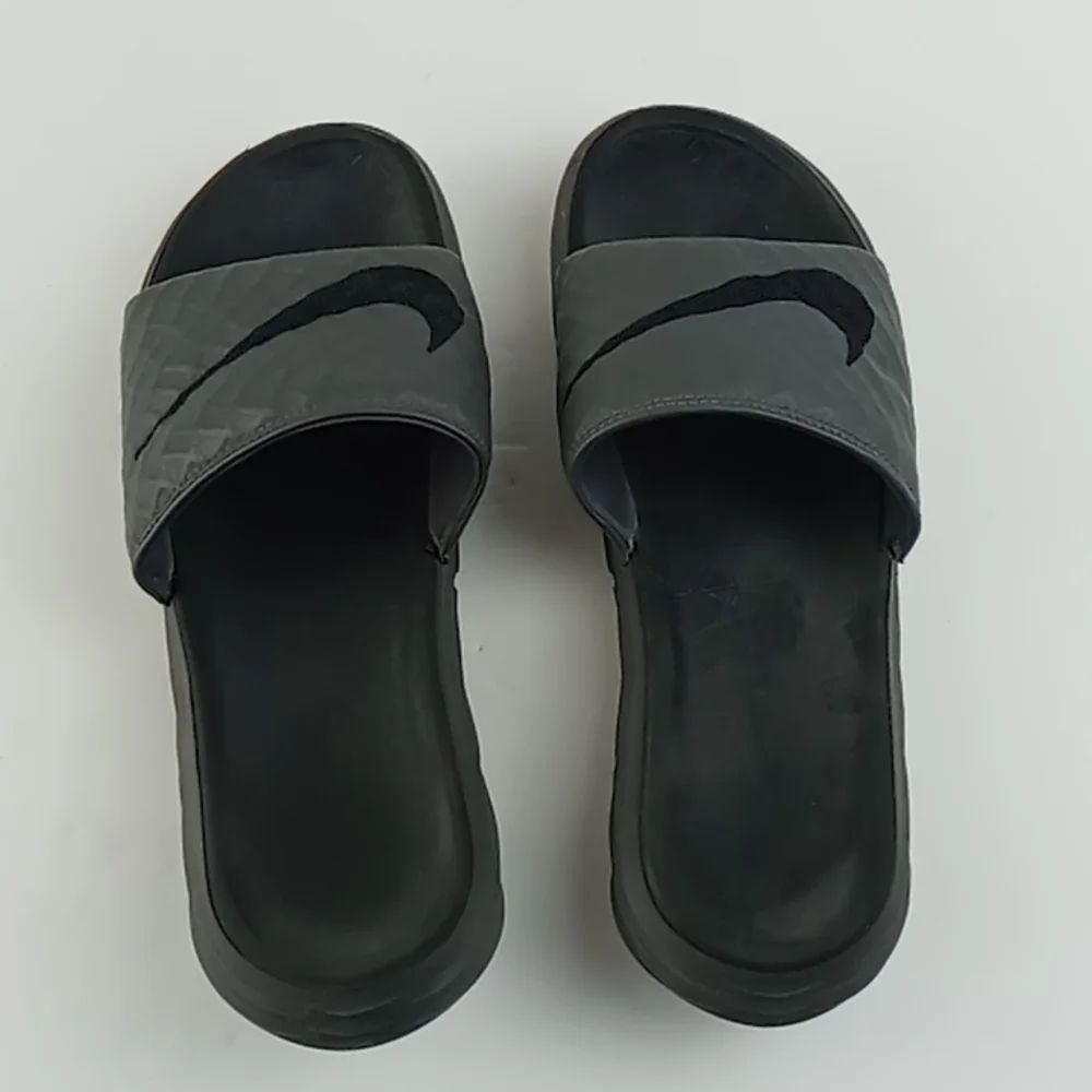 Nike Slip Ons